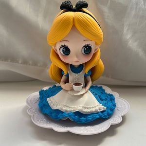 Alice in Wonderland Alice Q Posket Figure